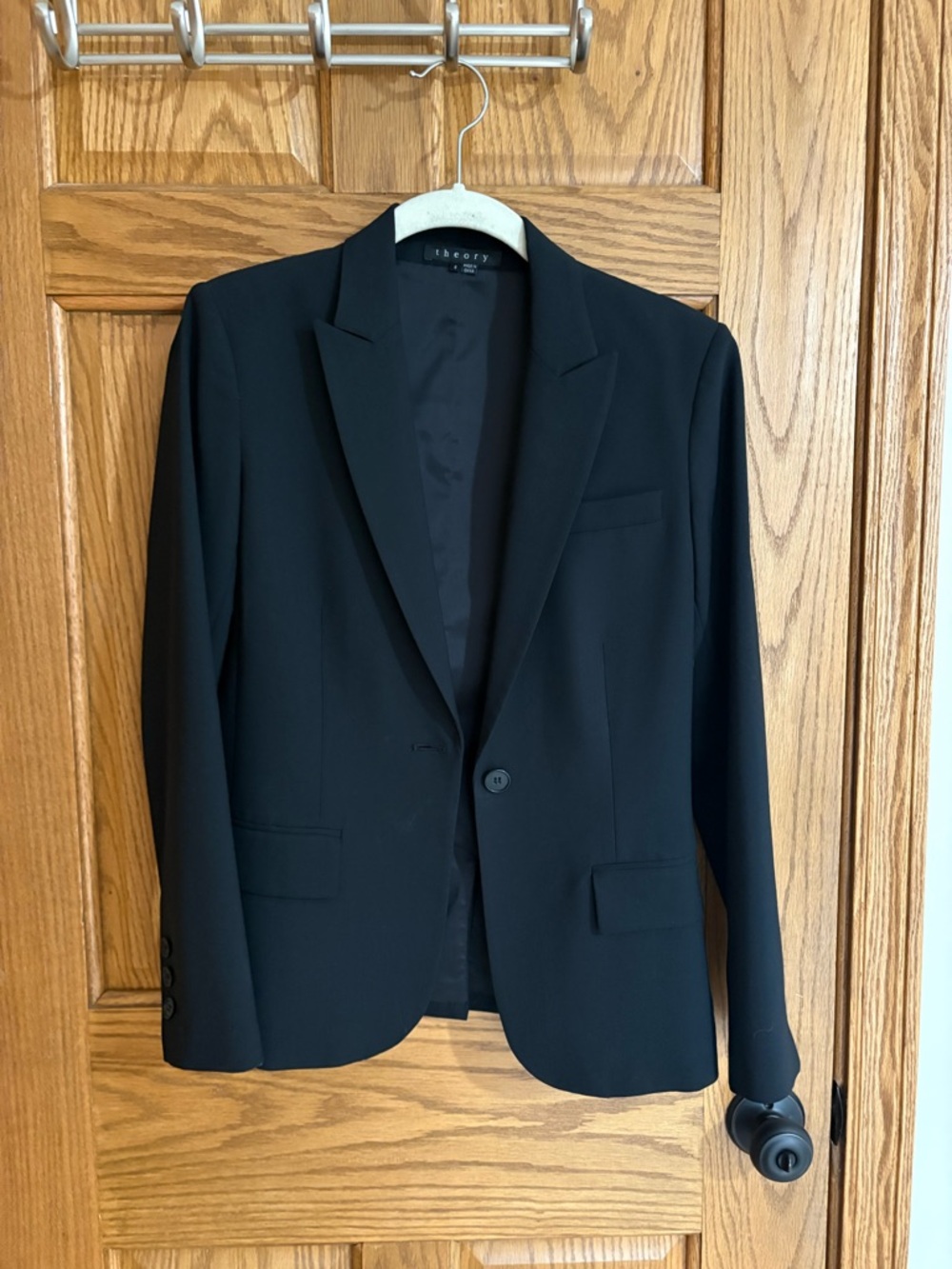 Theory Women’s Black Single-Button classic blazer